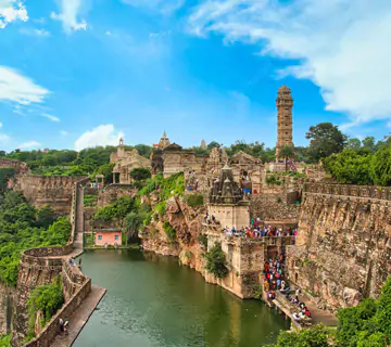 Udaipur Tour with Mount Abu & Chittorgarh