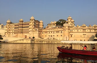 udaipur honeymoon package